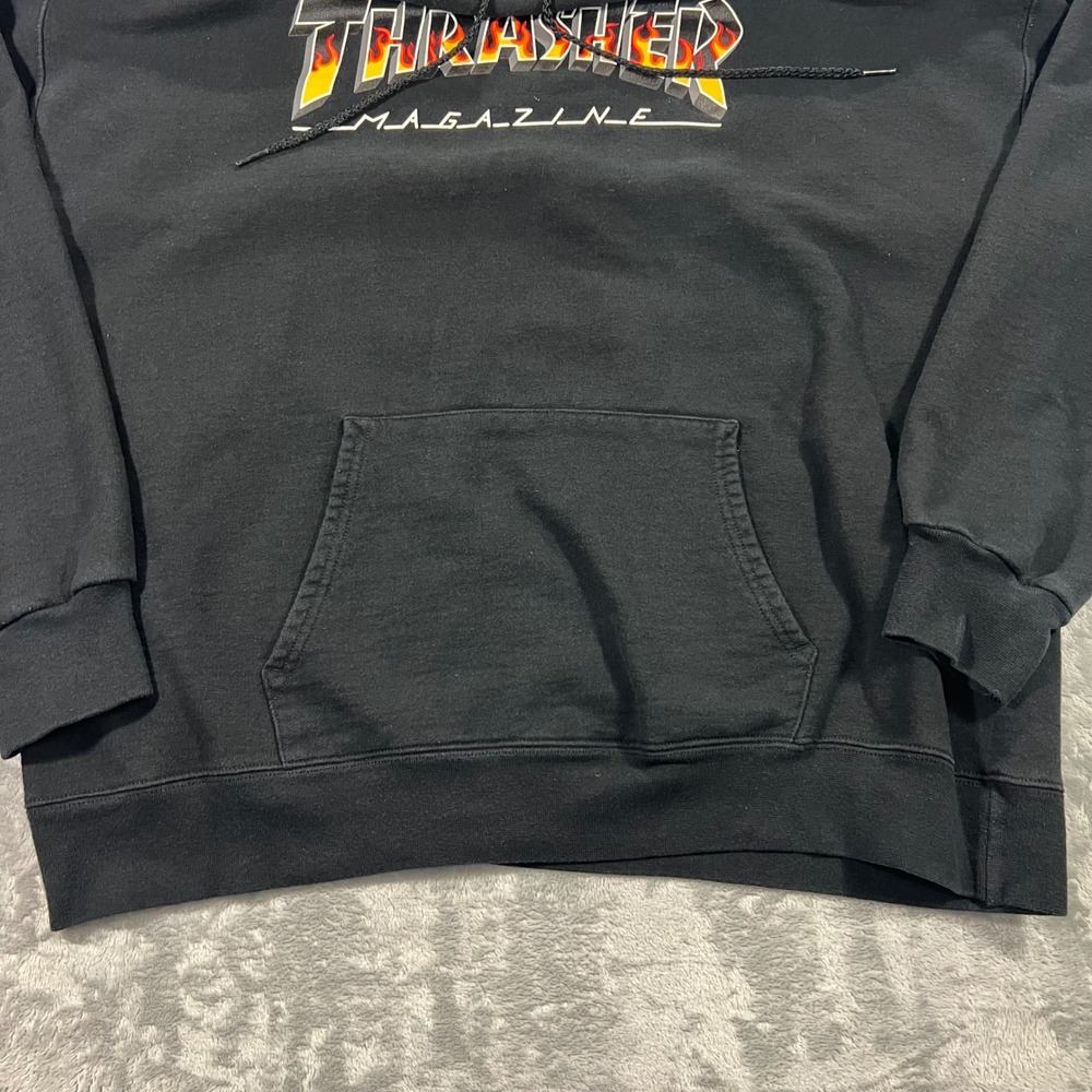 THRASHER Flame Logo Hoodie Mens Large Black Good Skate Magazine Sweatshirt‎ Logo - Picture 9 of 16